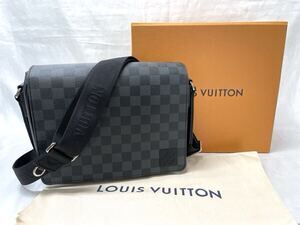 Louis Vuitton Damier Graphite Black District Messenger Bag Handbag Shoulder